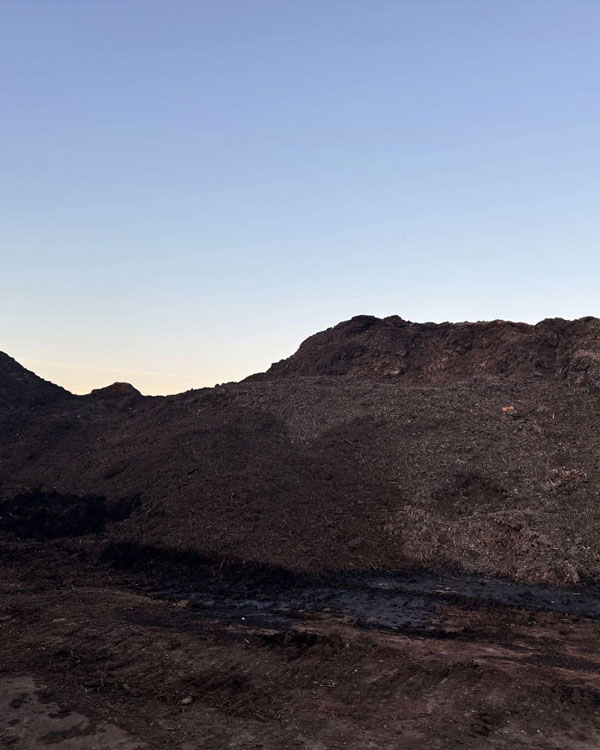 関連企業で生産している堆肥の画像