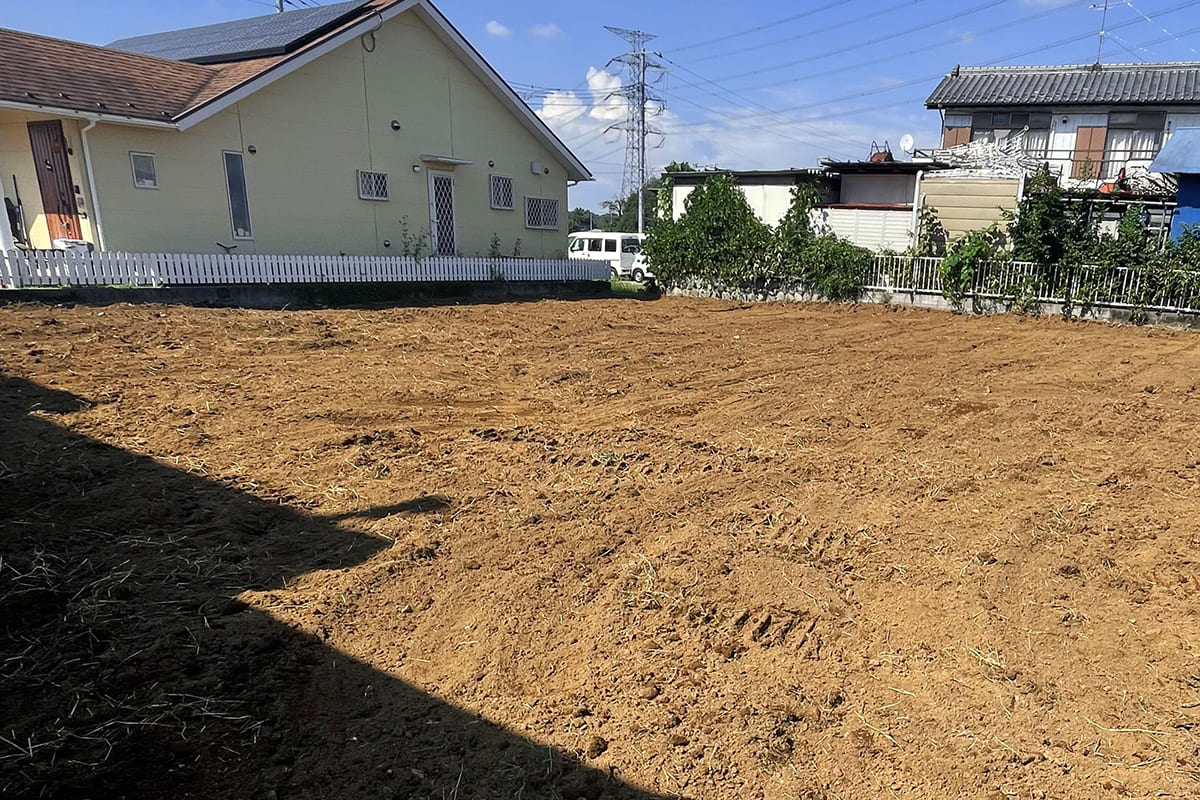 きれいに伐採された住宅用地