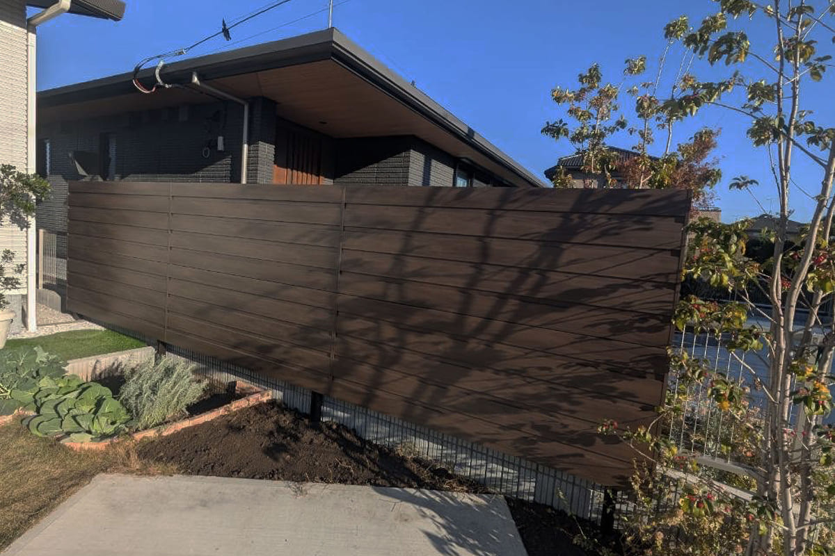 住居用のフェンス