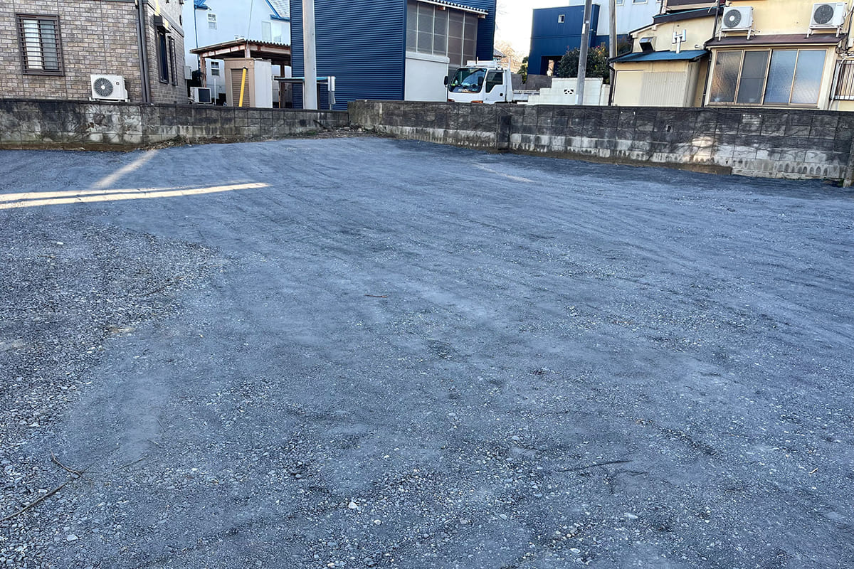 駐車場(砂利引き)